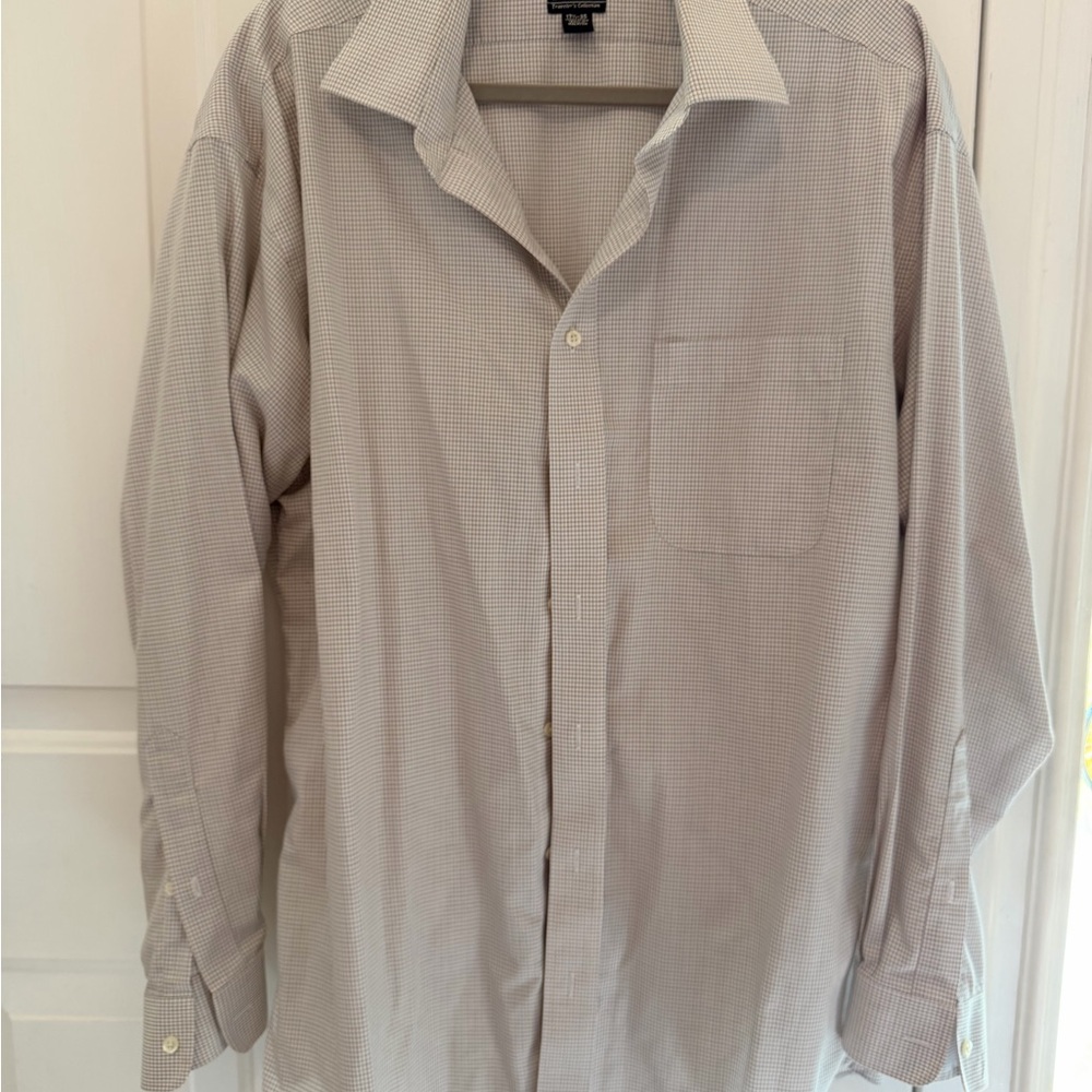 Jos A Bank Men's Classic Checkered Shirt